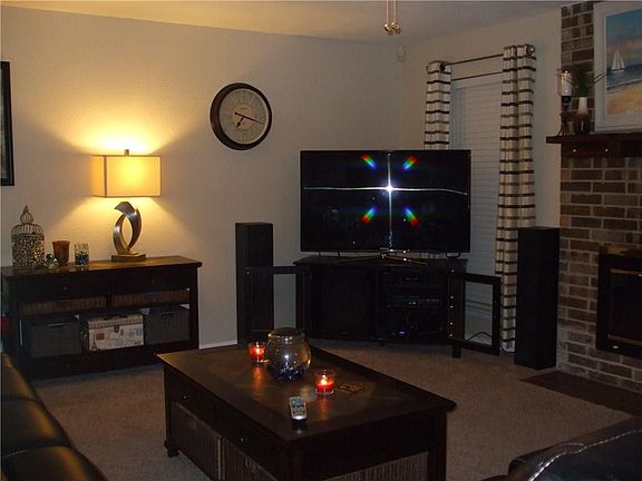 4th image of 7404 Meadow Dale Dr