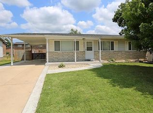 929 Chula Dr, Hazelwood, MO 63042