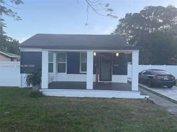 2730 Adams St, Hollywood, FL 33020