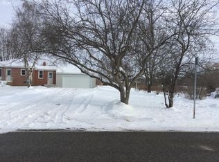 4111 Howe Rd, Grand Blanc, MI 48439