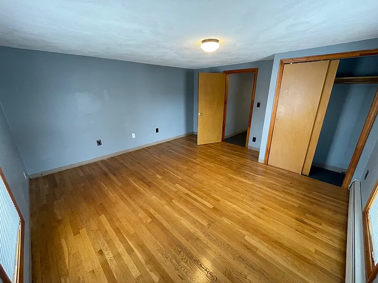 39 Franklin St #R — Photo 16