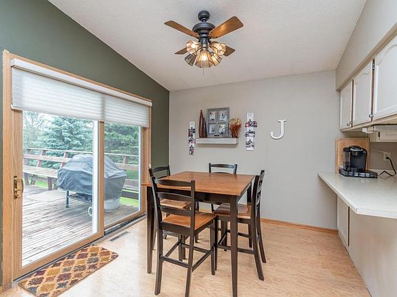 5th image of 4520 Deerwood Ln N