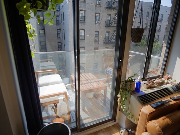 4th image of 41-18 43rd St #5C