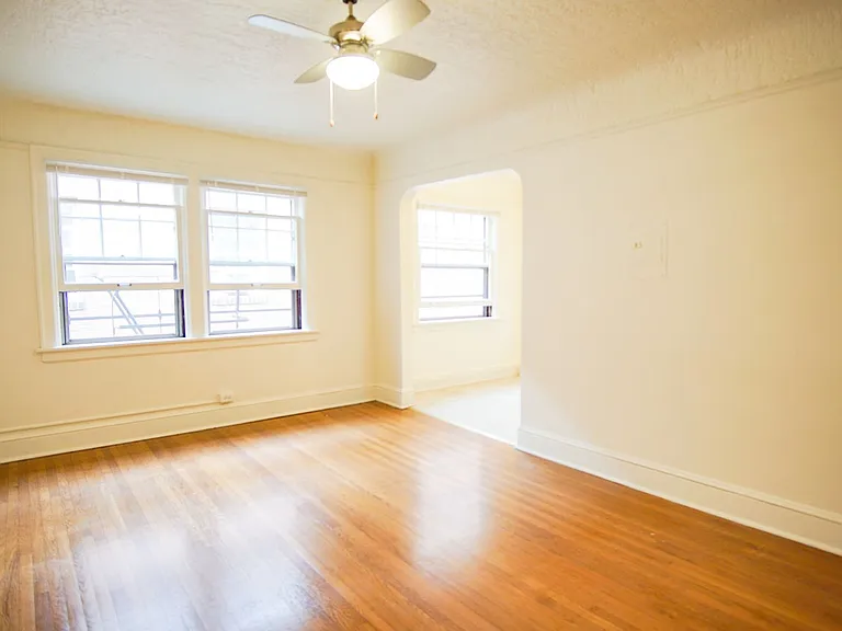 1944 NW Johnson St #204 — Photo 3