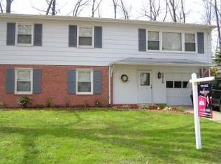 6416 Rivington Rd, Springfield, VA 22152