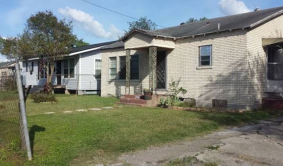 2nd image of 506 Van Cleve Dr