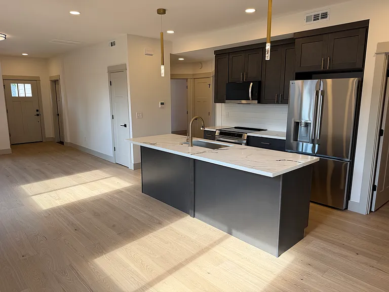 8712 SE Clatsop St — Photo 10