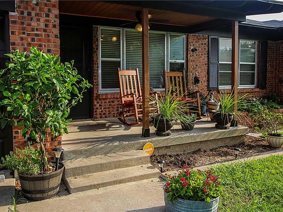 4th image of 5421 Nadine Dr