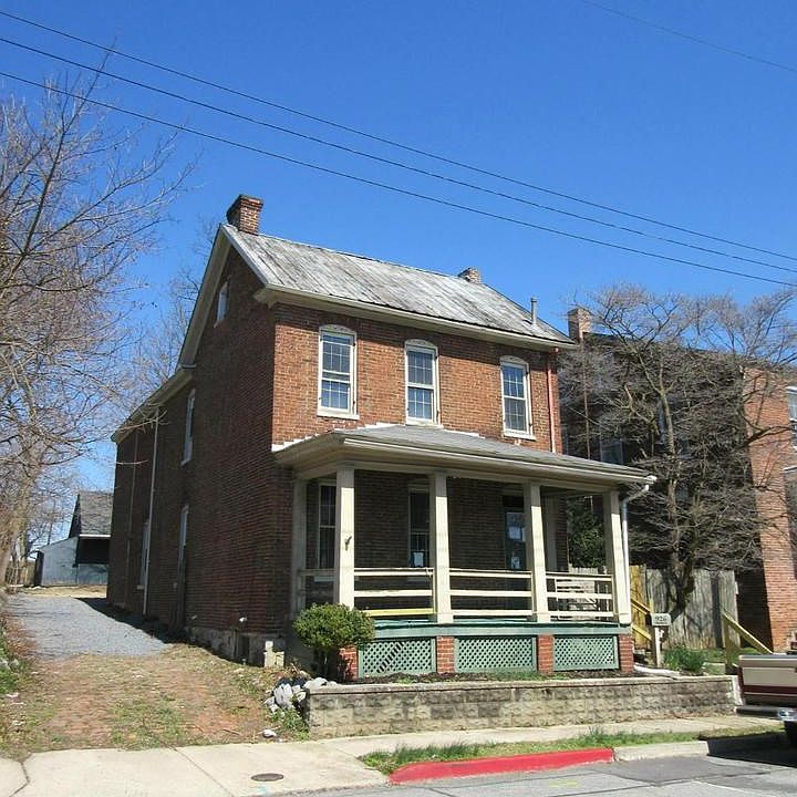 Exterior (Front)