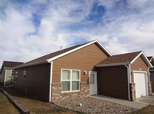 658 Country Rd W, Rapid City, SD 57701