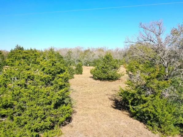 Manning Ln, Madisonville, TX 77864