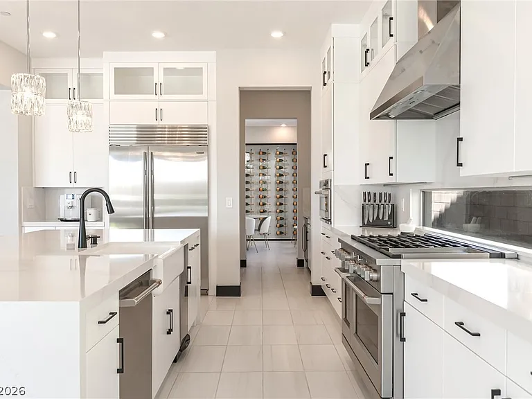 212 Carmel Sky St — Photo 6