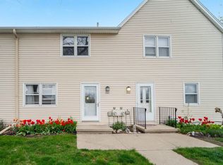 2522 Finger Rd, Green Bay, WI 54302