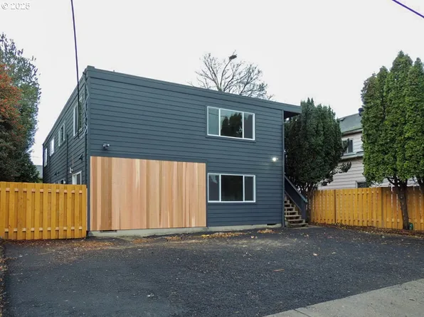 5516 NE Hoyt St, Portland, OR 97213