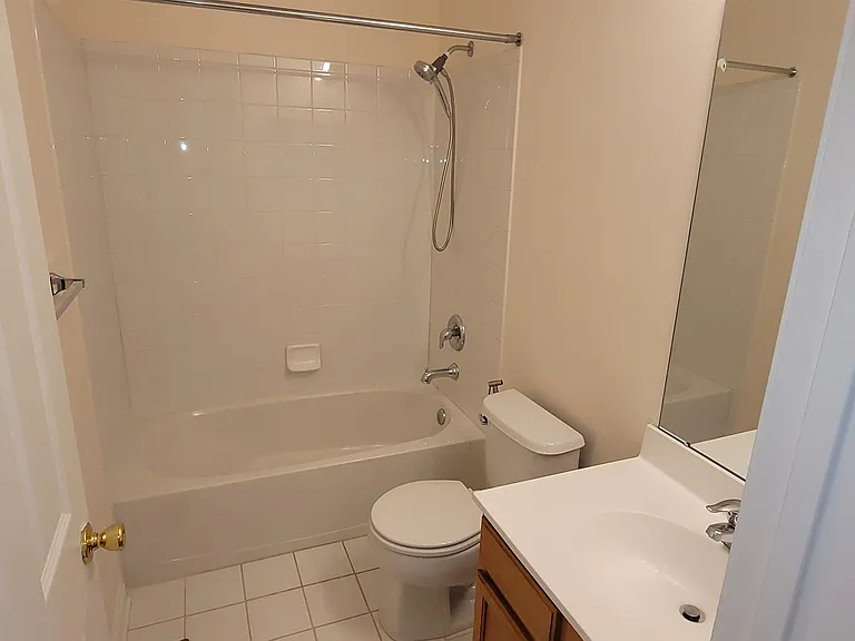 9 McMartin Ct — Photo 11