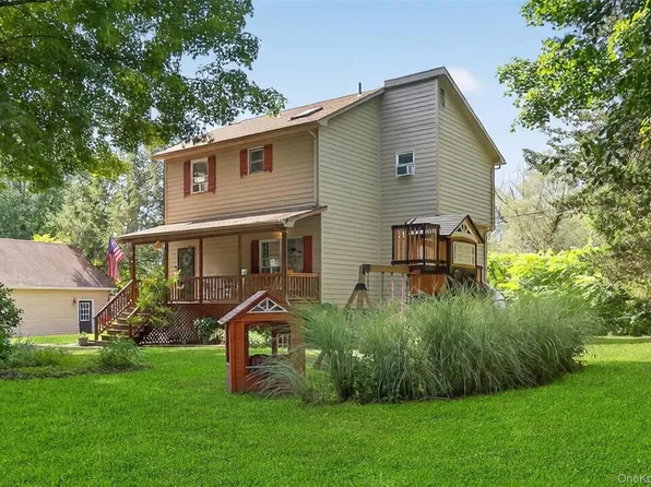 321 Bellvale Lakes Road, Warwick, NY 10990