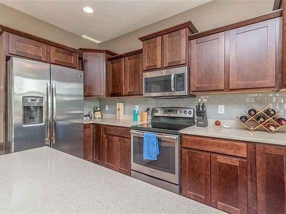 4th image of 109 Mallard Pointe Dr NW