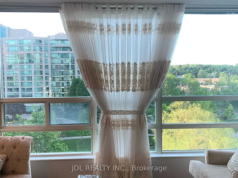 7805 Bayview Ave #811 — Photo 5