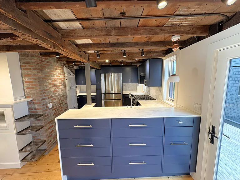 24A Houston Ave — Photo 17