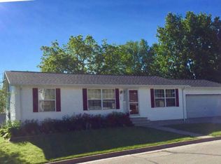 234 Cherry St, Seymour, WI 54165