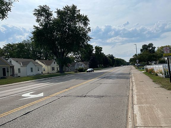 5th image of 2800 Louisiana Ave S