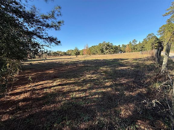 4th image of 709 County Road 3880