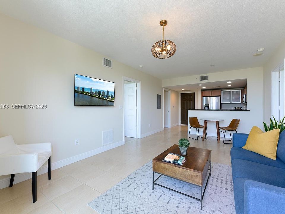 1st image of 610 Clematis St APT 406