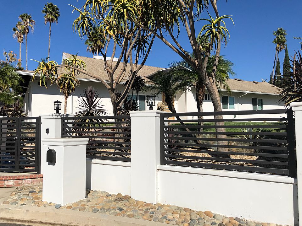 2nd image of 11942 Mallot Pl
