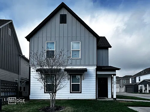 Floor plan 345 Huisache Street