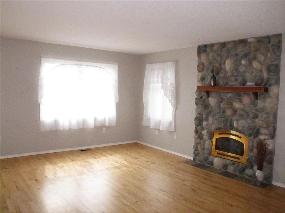 1st image of 8403 E Maringo Dr