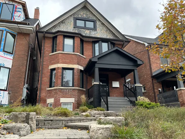 14 Rosemount Ave, Toronto, ON M6H 2M1