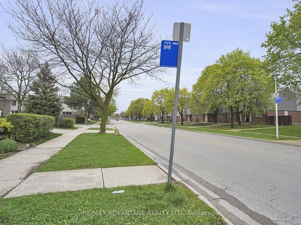 602 Millbank Dr, London, ON N6E 1S1