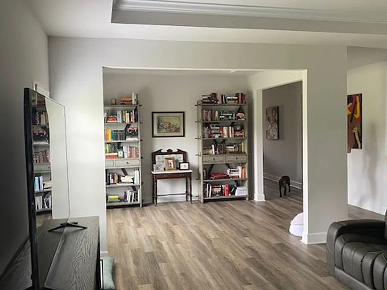 1020 Ballantyne Ln — Photo 12