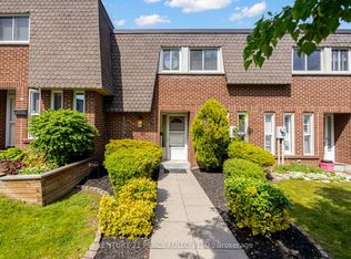51 Deacon Ln #58, Ajax, ON L1S2T2