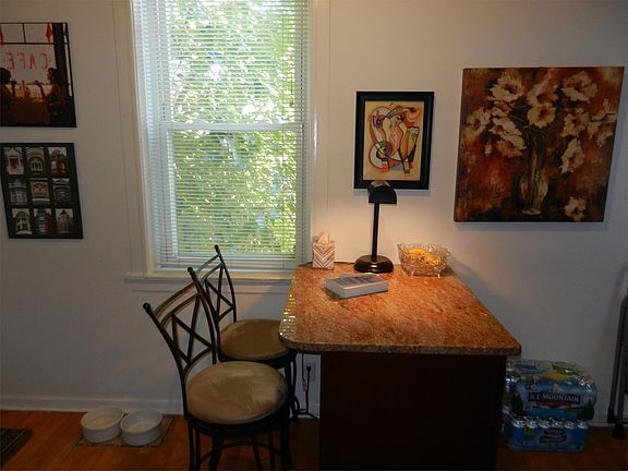 3rd image of 5351 N Damen Ave #1