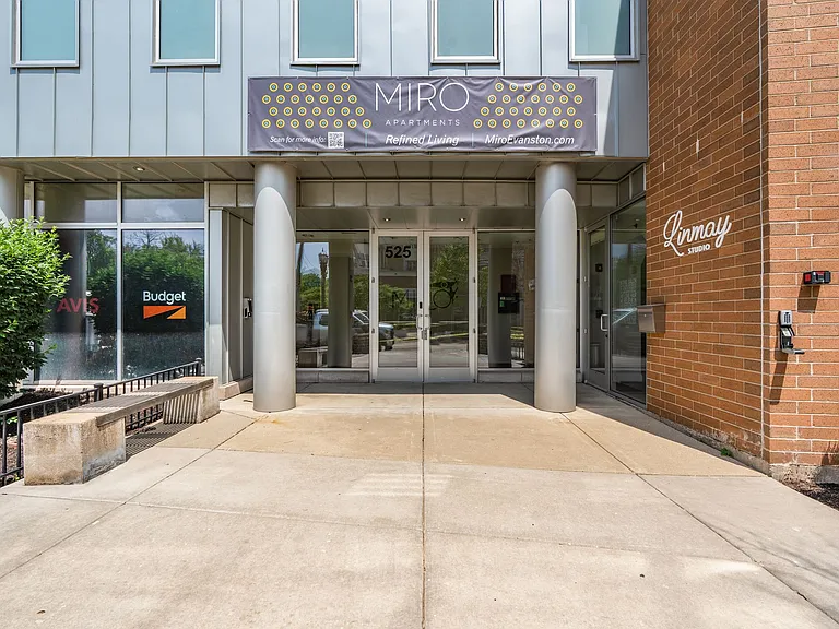 525 Kedzie St — Photo 9