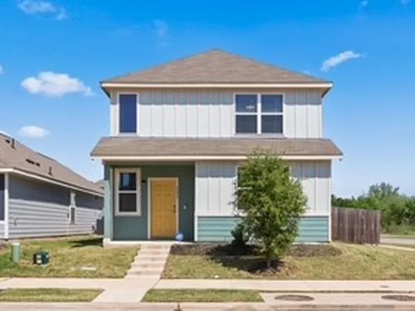 5677 Topwater Trl, Fort Worth, TX 76119