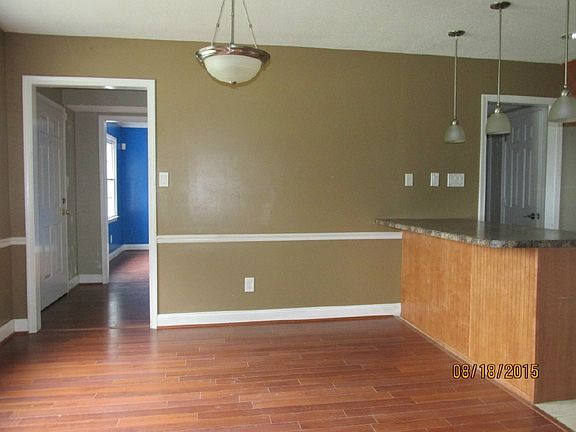4th image of 114 Cherrywood Ct