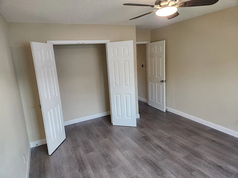 815 Sun Valley Dr — Photo 7
