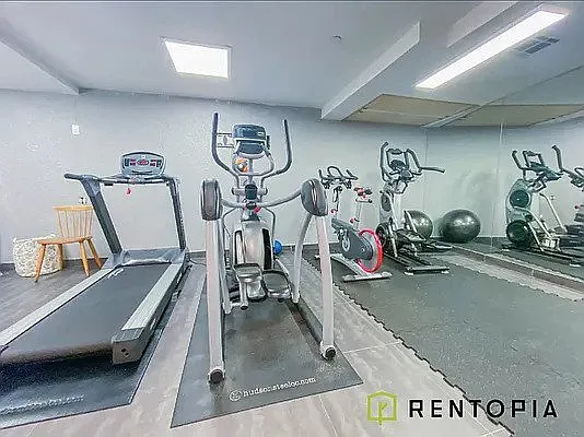 Rented by Rentopia | media 23