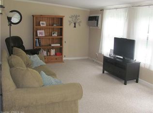 5 Cindy Ln, Bethel, CT 06801