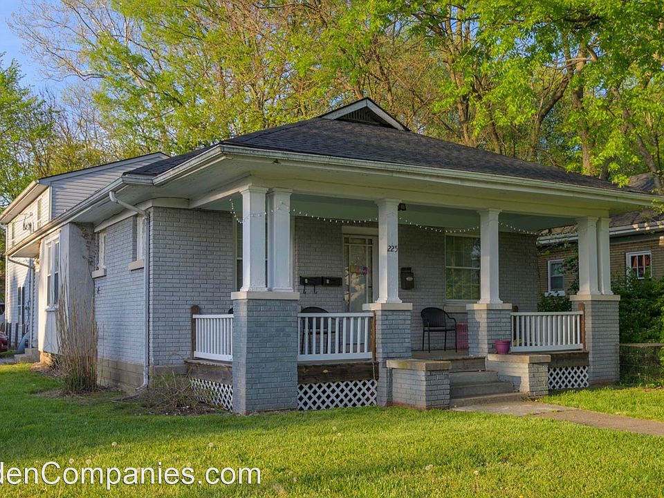 1st image of 225 Waller Ave #B