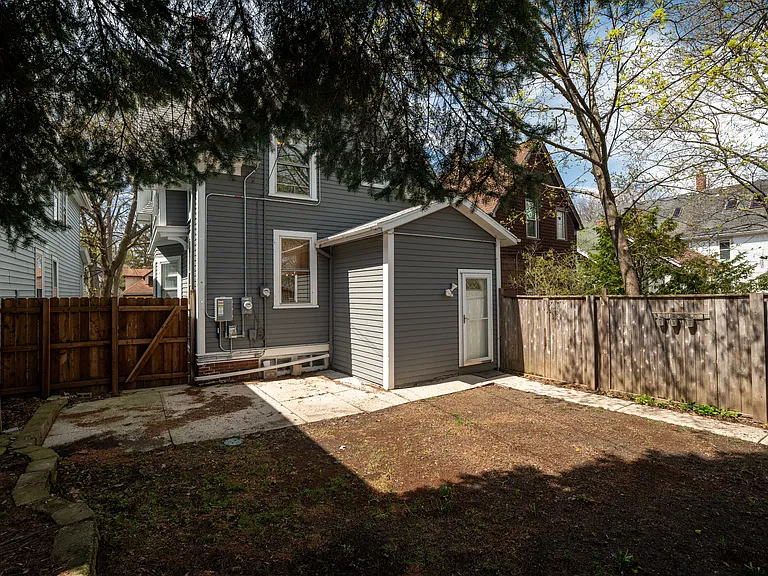 3464 N Newhall St — Photo 23