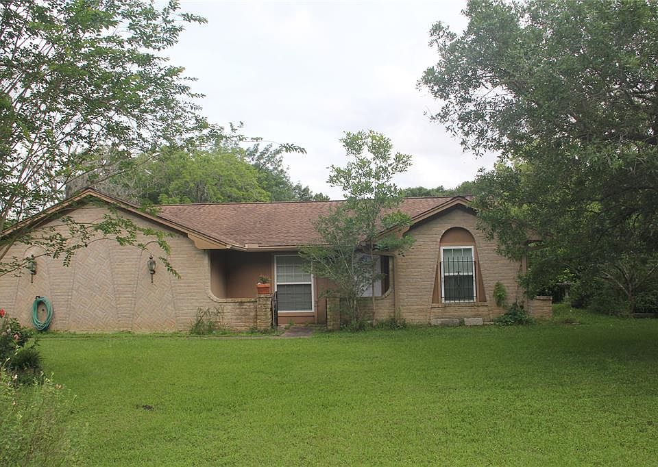 1st image of 433 County Road 912