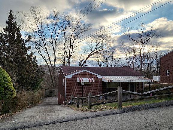3rd image of 929 Jefferson Heights Rd