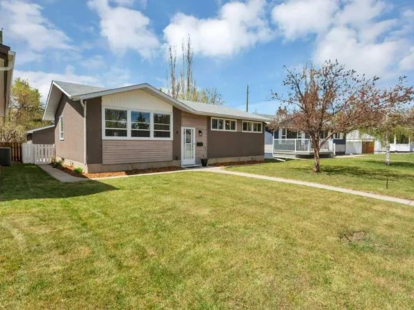8 E Forest Close, Red Deer, AB T4N 4Z7