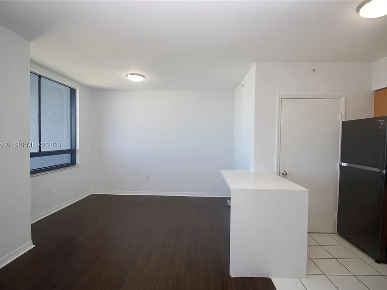 1330 West Ave #3305 — Photo 3