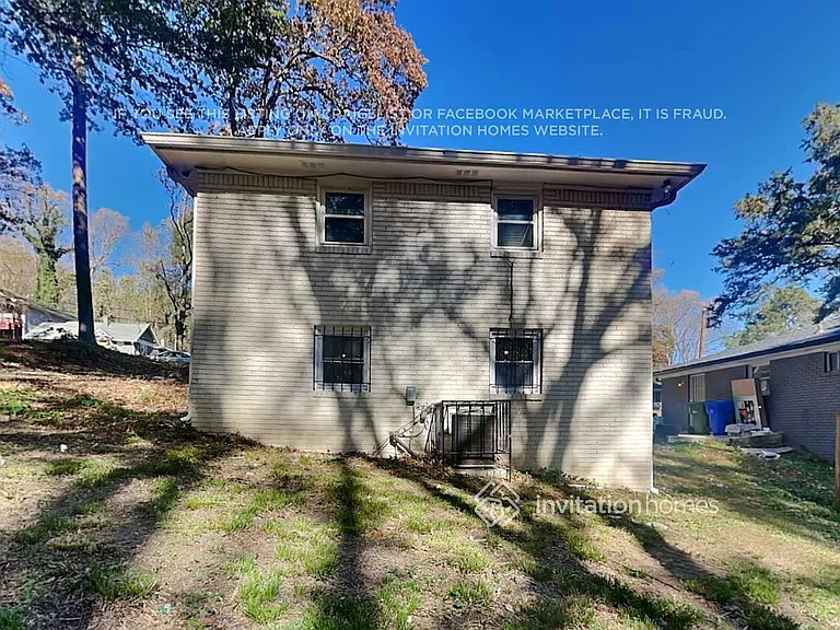 2434 N Main St NW — Photo 17