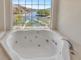 3848 Mariposa Dr, Clearlake Park, CA
