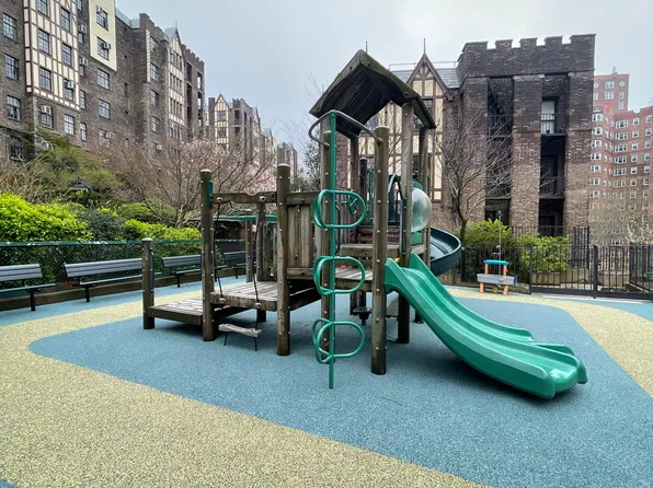 116 Pinehurst Avenue J52 image 23 of 23